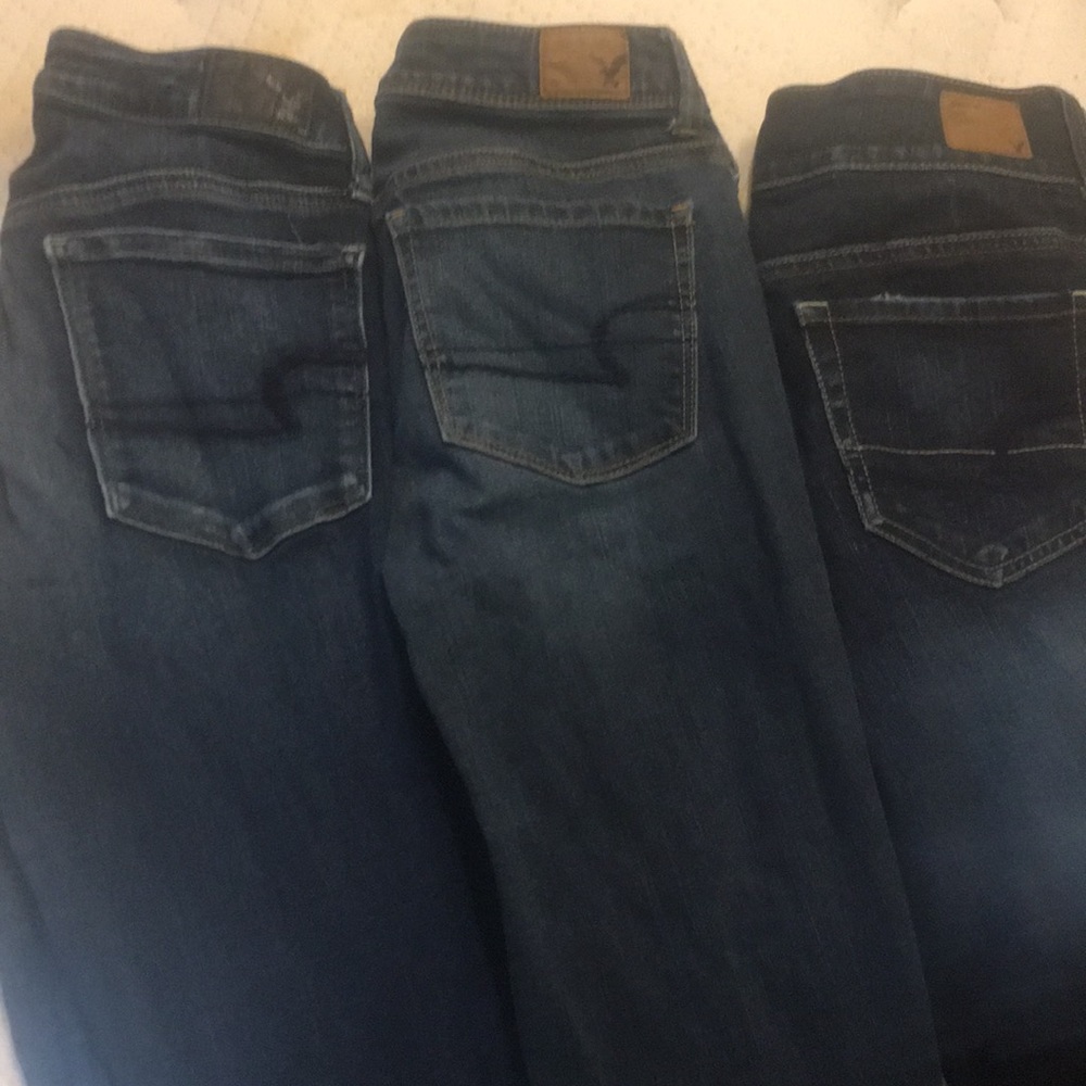 3 pairs of American Eagle skinny jeans